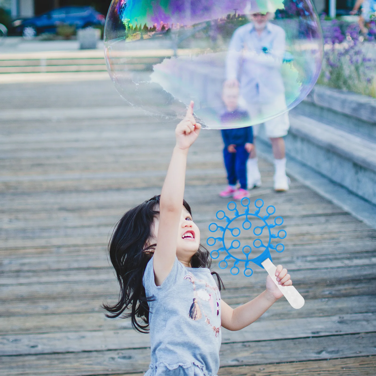 28 قطعة فقاعة الصولجانات الملونة مجموعة التفاعلية الاطفال فقاعات صانع الفناء الخلفي بركة الشاطئ الملونة فقاعة مجموعة فقاعات صانع