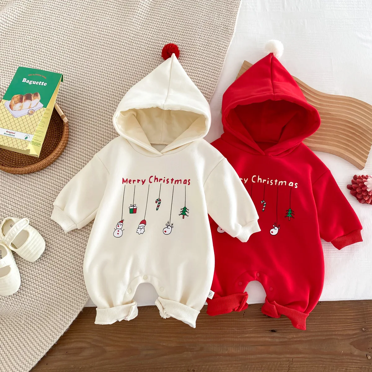 Childrens Rompers Lovely Sweet Korean Baby 2024 Autumn and Winter Baby Western Style Christmas Add Velvet Hooded Rompers