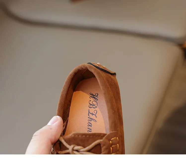 Mokassins für Jungen und Mädchen, weiche, atmungsaktive Slip-On-Schuhe für Kinder, modische, lässige Slipper, flache Schuhe mit Knoten, klassischer britischer Stil, neu – Detail 13