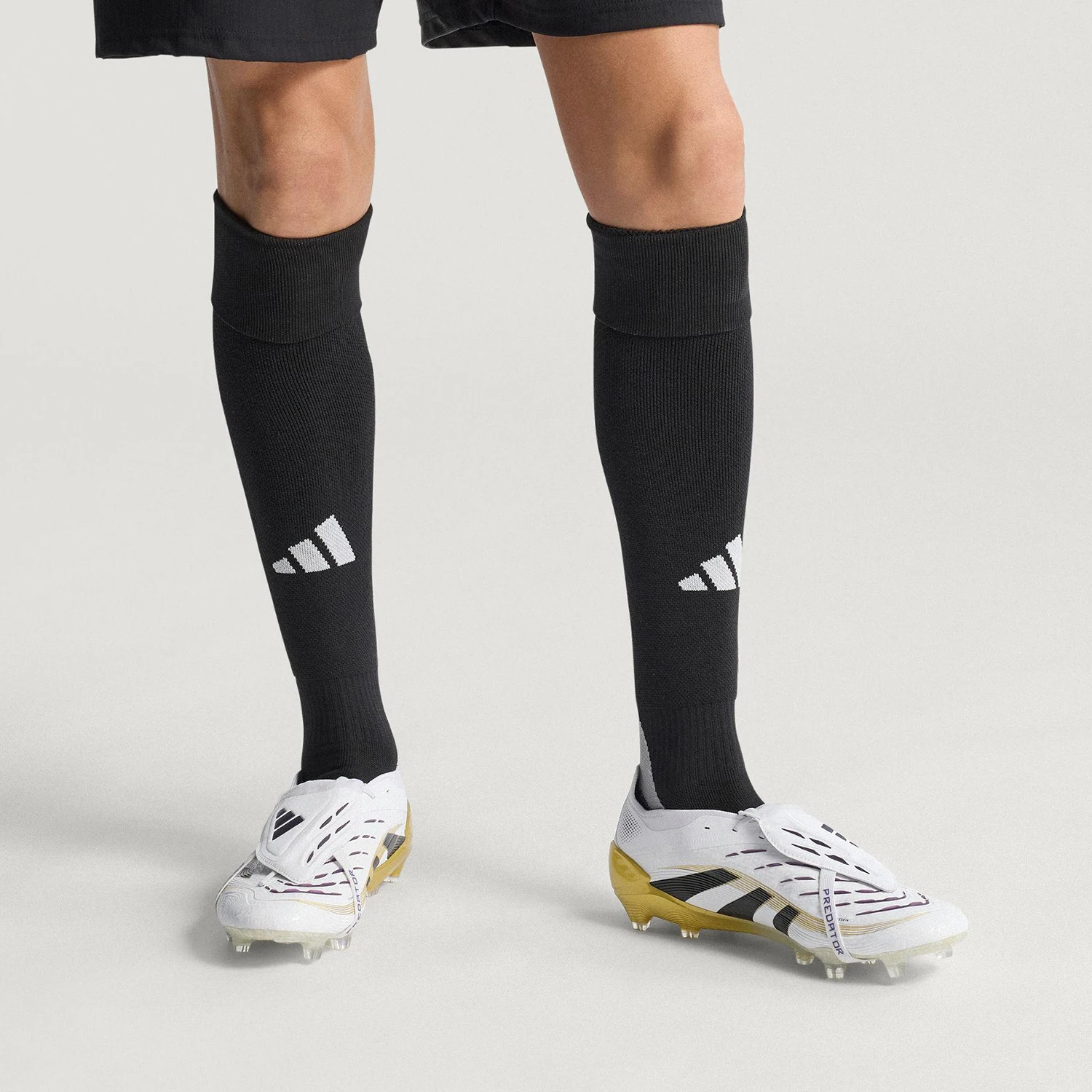 

Аутентичные мужские и женские спортивные футбольные бутсы Adidas PREDATOR ELITE JI1095