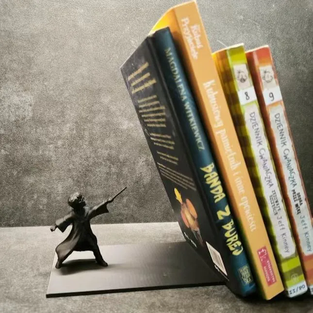Sujetalibros con Figura de Harry Potter Lanzando Hechizos, Novedoso Sujetalibros de Escritorio, Adorno Decorativo para Estantería de Estudio en Casa