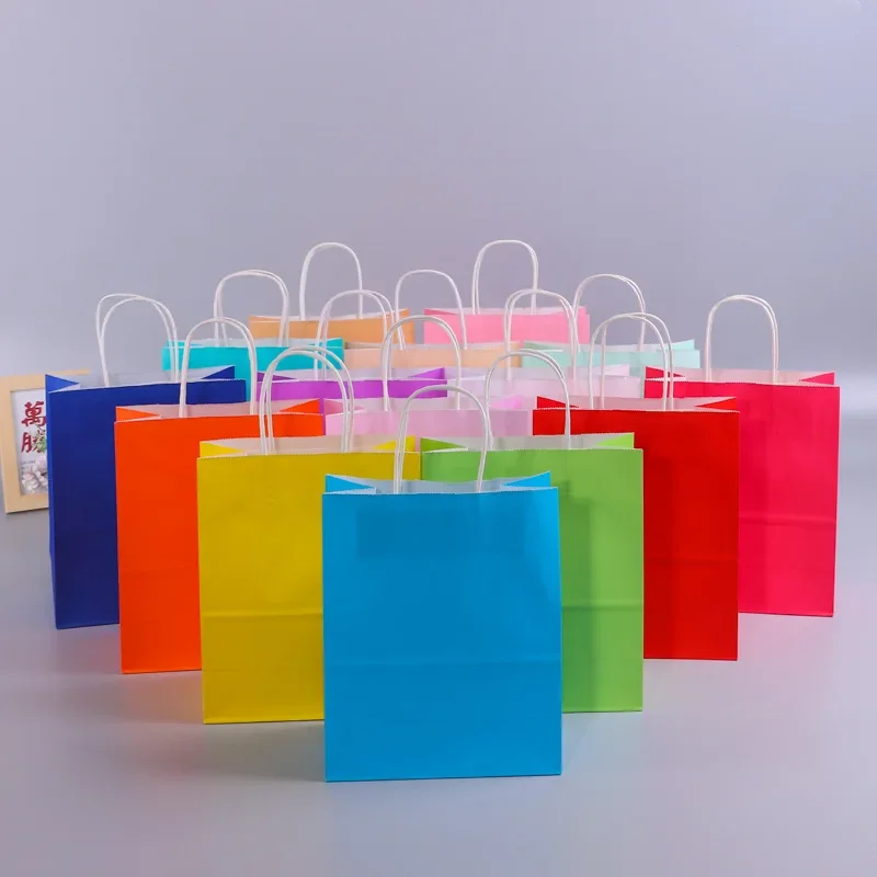 Sacchetti regalo in carta Kraft con manici 10/20/30/50PCS Shopping Carry Craft Borsa bianca marrone Borsa fai da te Forniture natalizie per feste