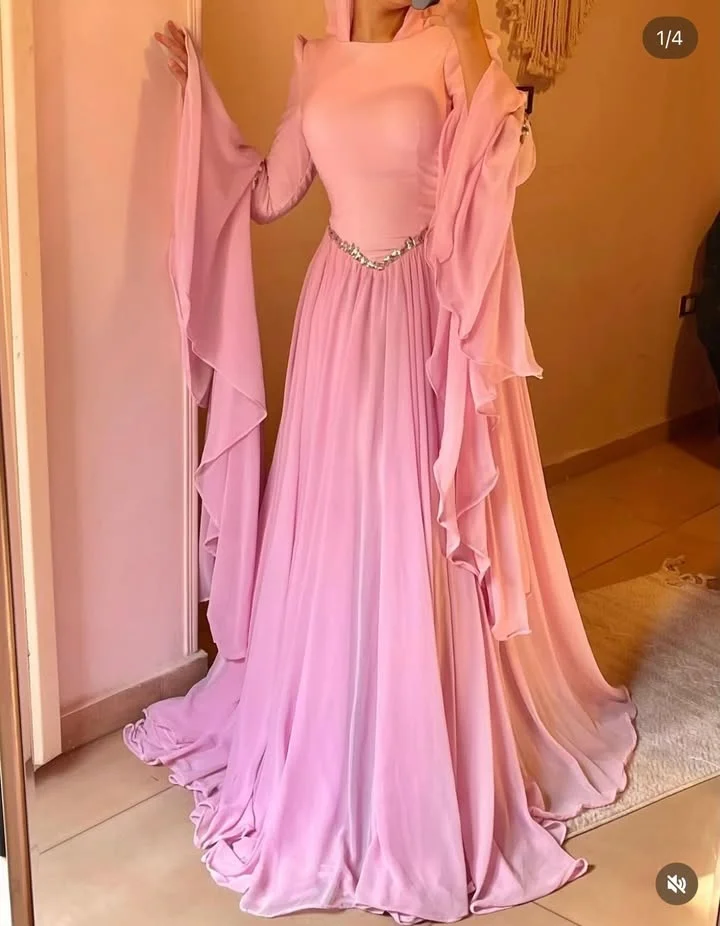

Evening Luxury Dresses Dubai Halter Vintage Formal Occasion Prom Gowns Chiffon Simply vestidos en liquidación envío gratis