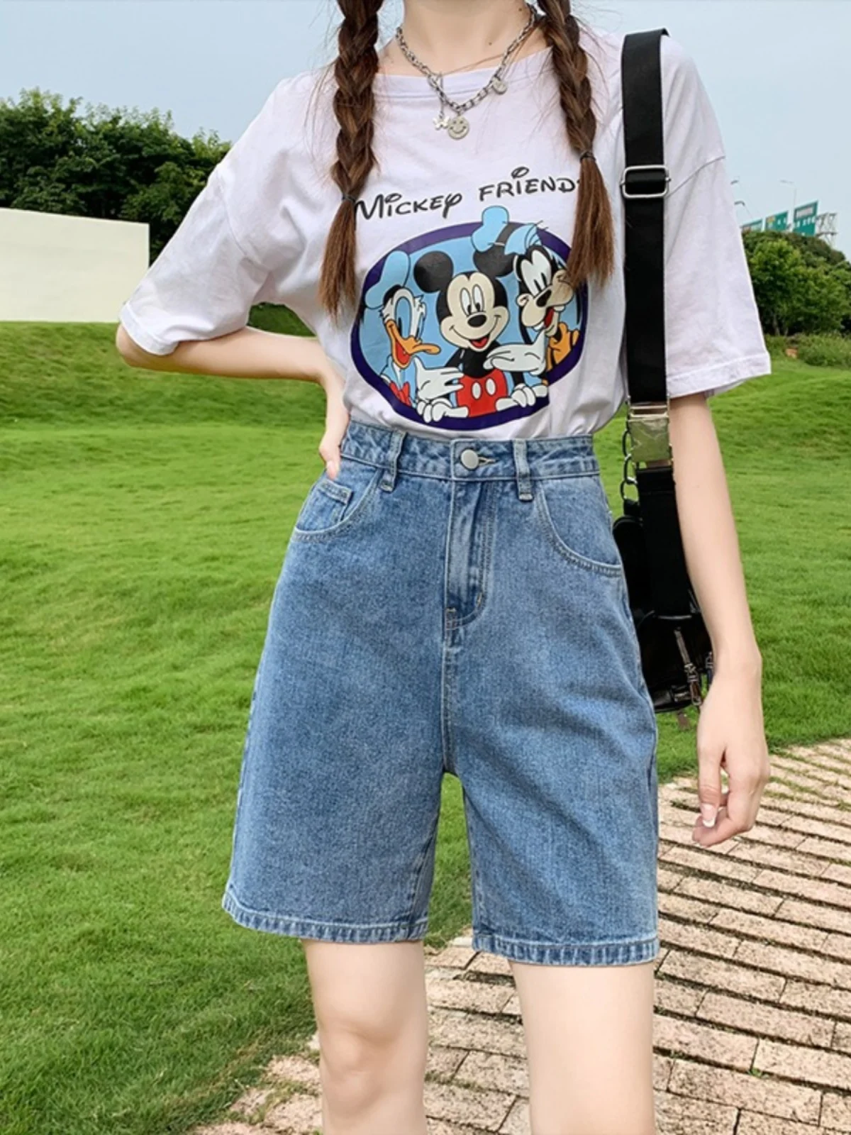 Celana Jeans Wanita High Waist Wide Leg Lima Inci, Model Longgar, Potongan Lurus, Menutup Pinggul, Gaya Retro untuk Pelajar, Panjang 5 Titik