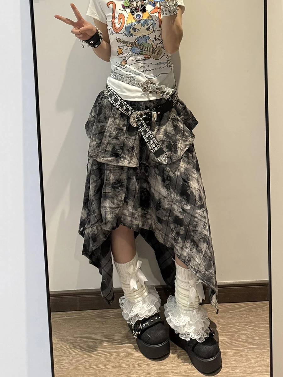 ReddaChic Punk Retro Tartan Taart Rok Plaid Tie Dye Elastische Taille Tiered Ruffle Onregelmatige Lange Rok Vrouwen Harajuku Streetwear