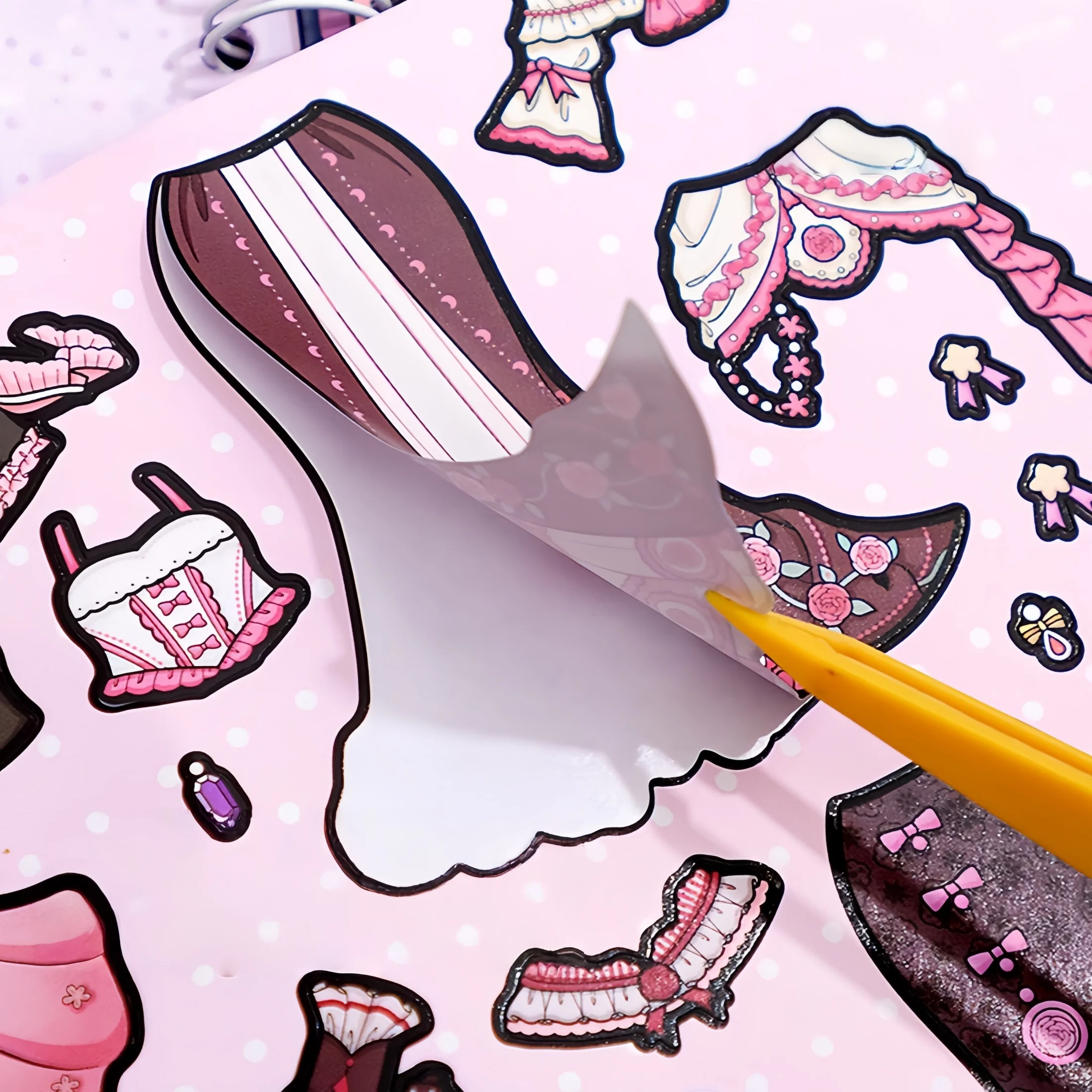 Version 2.0 of the Beautiful G - огляд і ціна Beauty Makeup Book