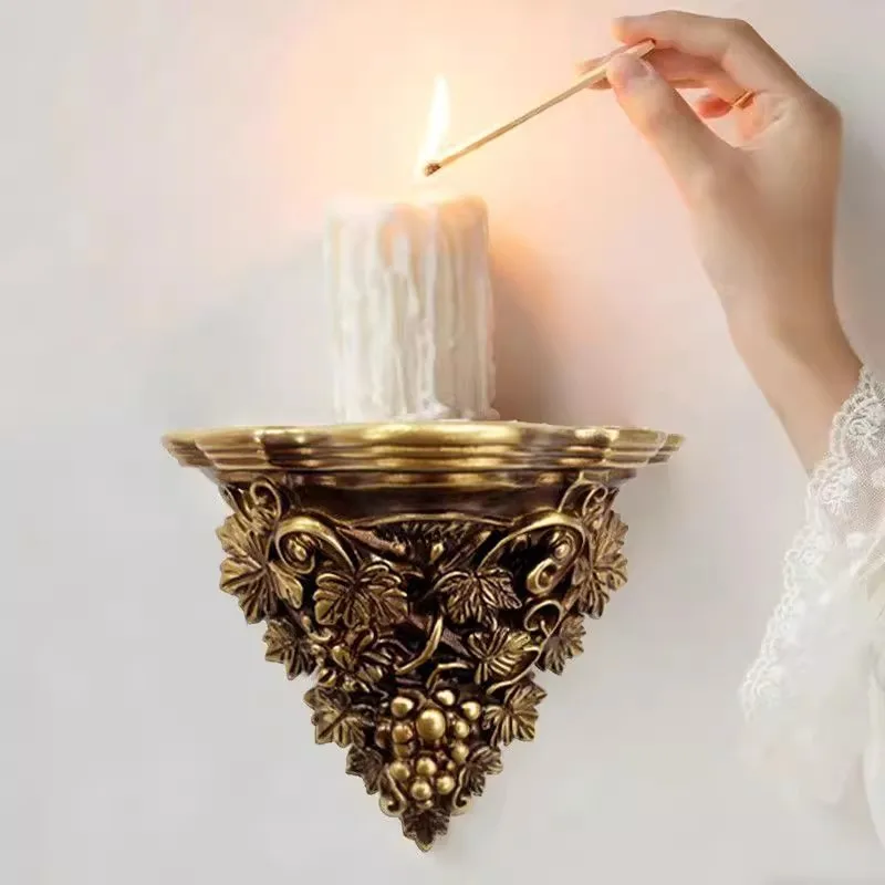 

Vintage candle holder holder aromatherapy candle holder wall decoration carved candle holder European nostalgic resin wall decor