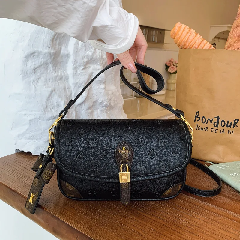 

Vintage Shoulder Bag, European Luxe Crossbody Purse, Women's Casual Day to Night Tote, Sling Bag, Minimalist Leather Bag