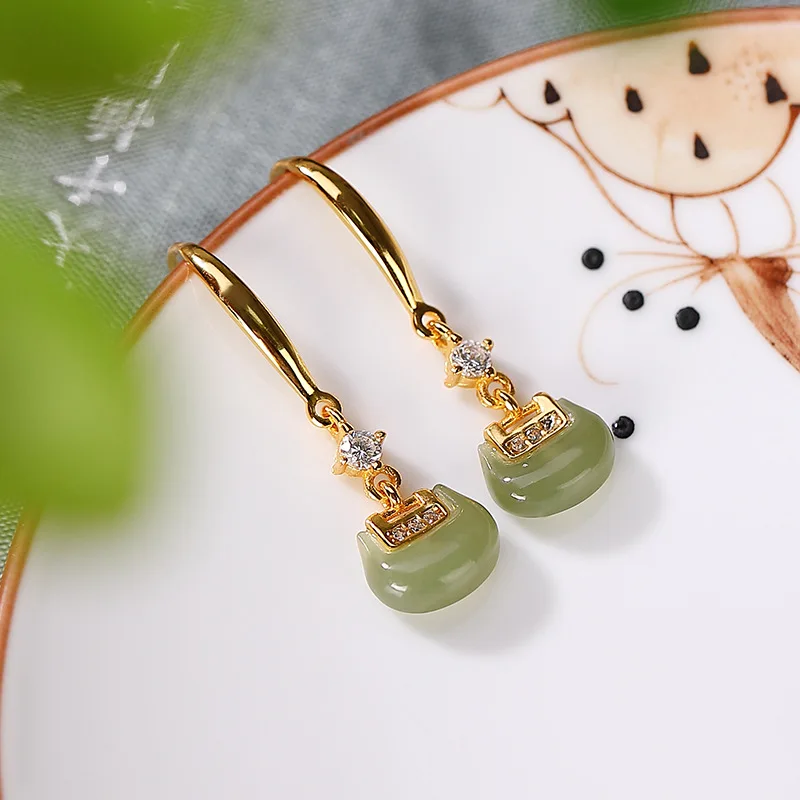 Natural Hotan Jade Green Earrings Earrings Earrings for Women Vintage Ruyi Drop Earings Classical Style Exquisite Jewelry