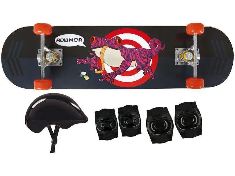 skateboard-mor-avec-accessoires-skateboard