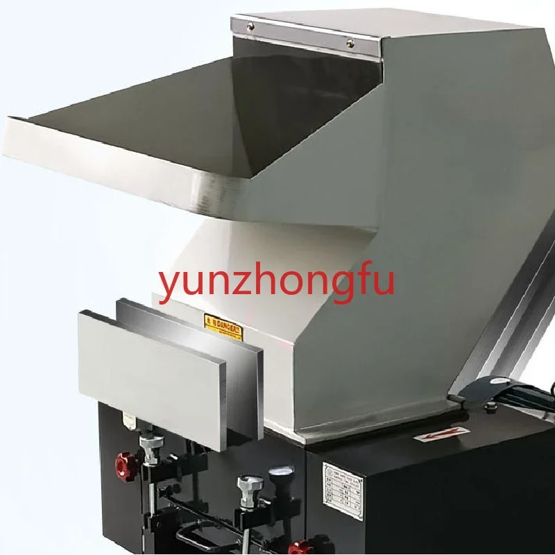 Powerful Plastic Grinder  Shredder Granulators Bottle Crusher Recycling Machines  Crushing  50-100KG/H