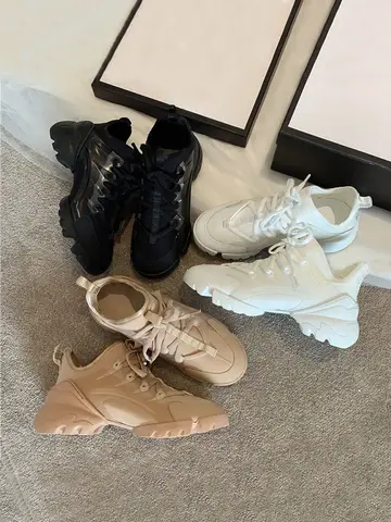 2025 라운드 토 플랫폼 대디 슈즈 여성용 신상 레이스업 플랫폼 스포츠 캐주얼 슈즈 한국 버전 편안한 가죽