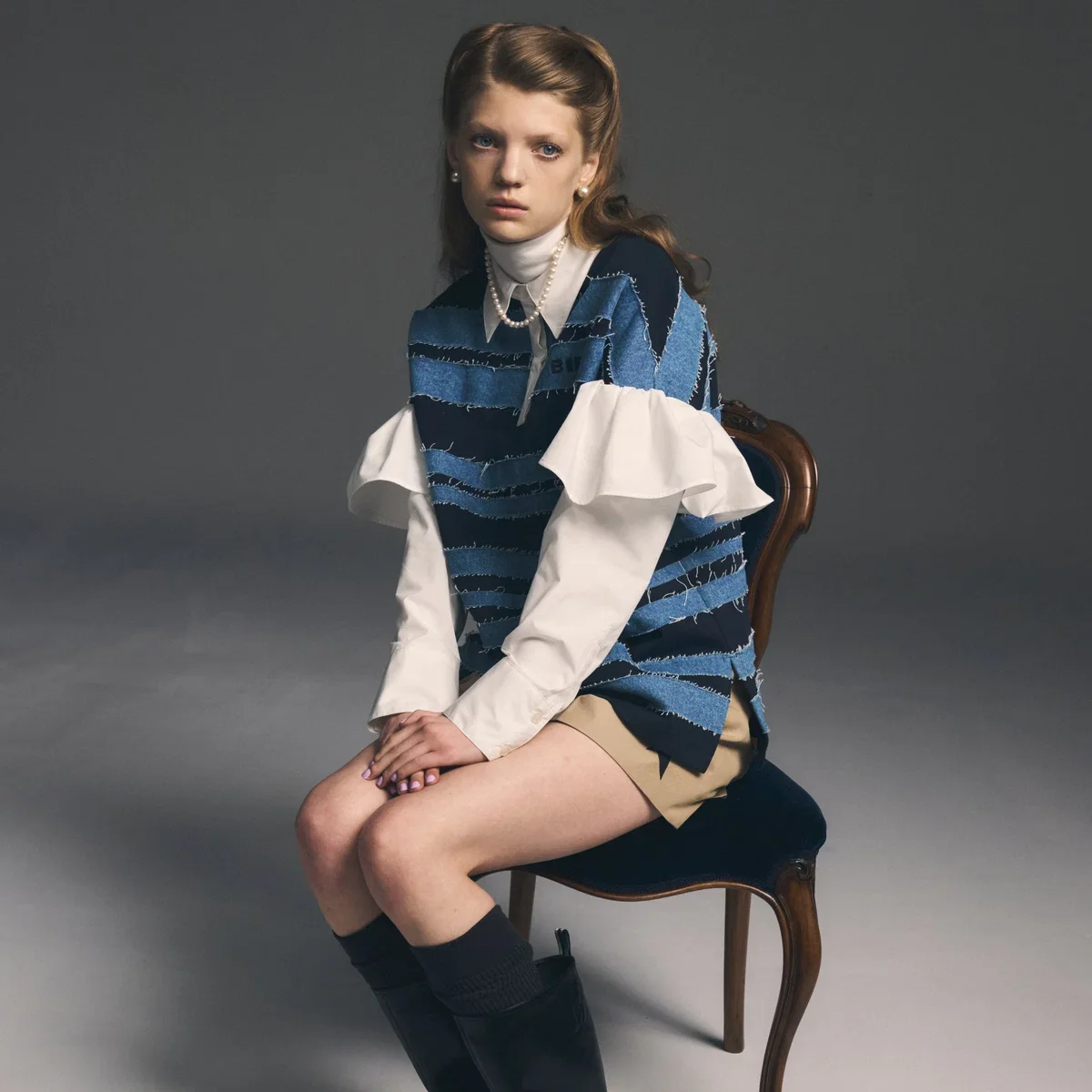 Japanese Autumn New Loose Casual Comfortable Top with Striped Denim Patchwork Design and Long Sleeved Top Women Clothing
