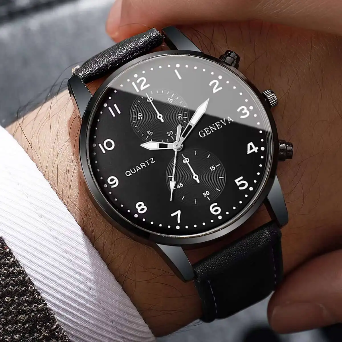 2 قطعة/المجموعة أزياء رجال الأعمال الساعات عارضة حزام من الجلد التناظرية كوارتز ساعة Reloj Hombre (بدون صندوق)