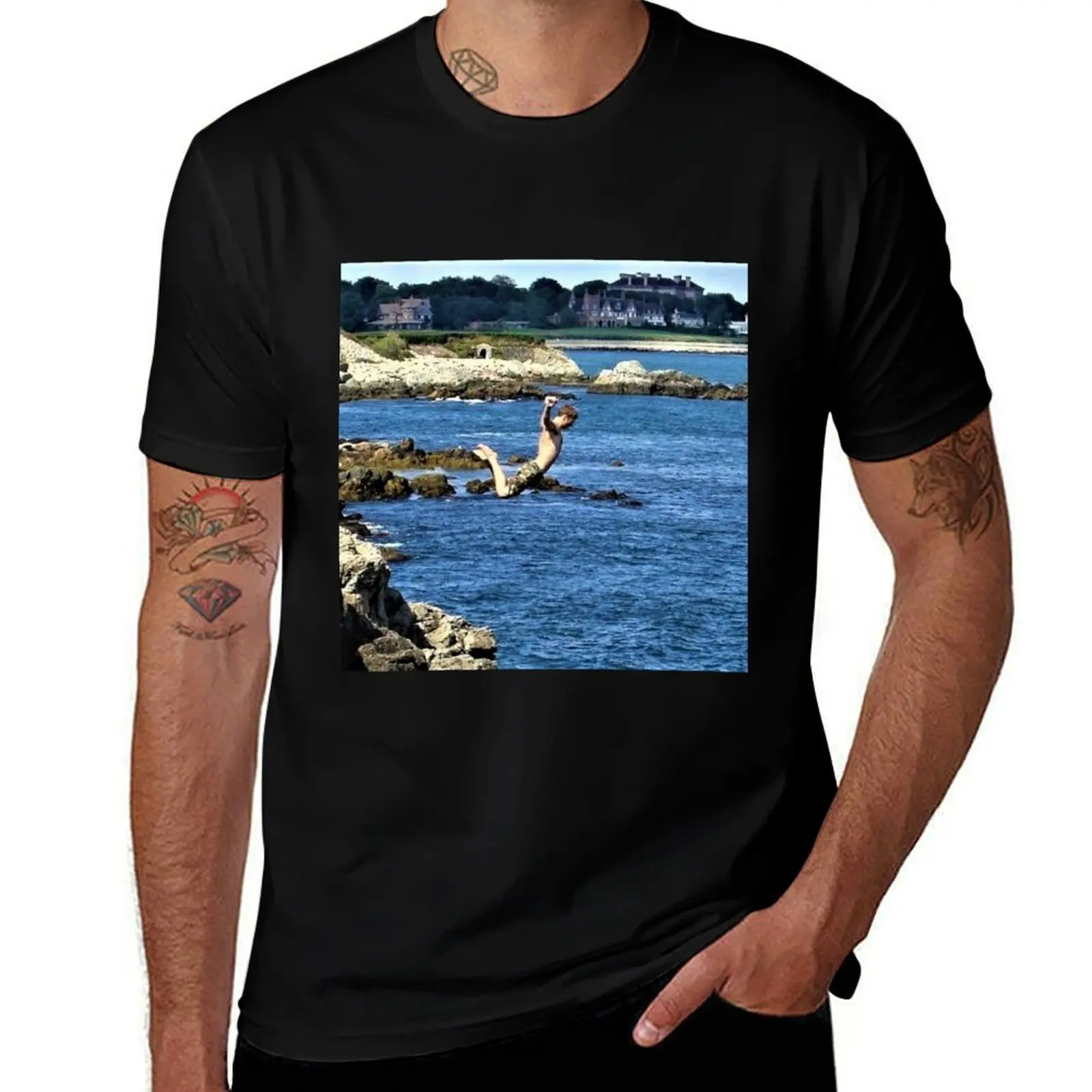 

Falling Man - Newport Cliffwalk, Rhode Island by Jeanpaul Ferro T-Shirt street wear summer shirt anime clothes anime shirts men