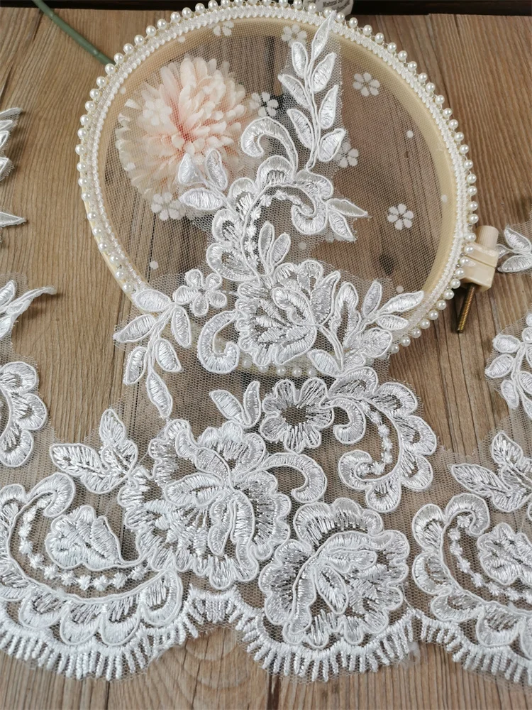 Delicate 1Yard 26cm wide Embroidery Ivory Fabric Flower Venise Venice Mesh Lace Trim Applique Sewing Craft for Wedding Dec.