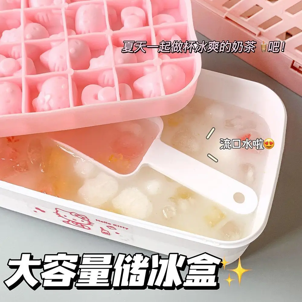

Sanrio Hello Kitty KT Cat Silicone Ice Tray Food Grade Homemade Cute Cartoon Ice Making Accessory Tool Anime Kawaii Case Holder