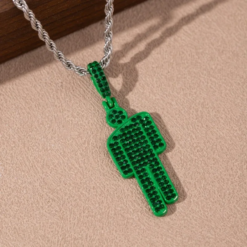 

Fashion Green Little Man Pendant Exquisite Inlay Full Crystal Pendant Necklace Hot Singer Periphery Jewelry