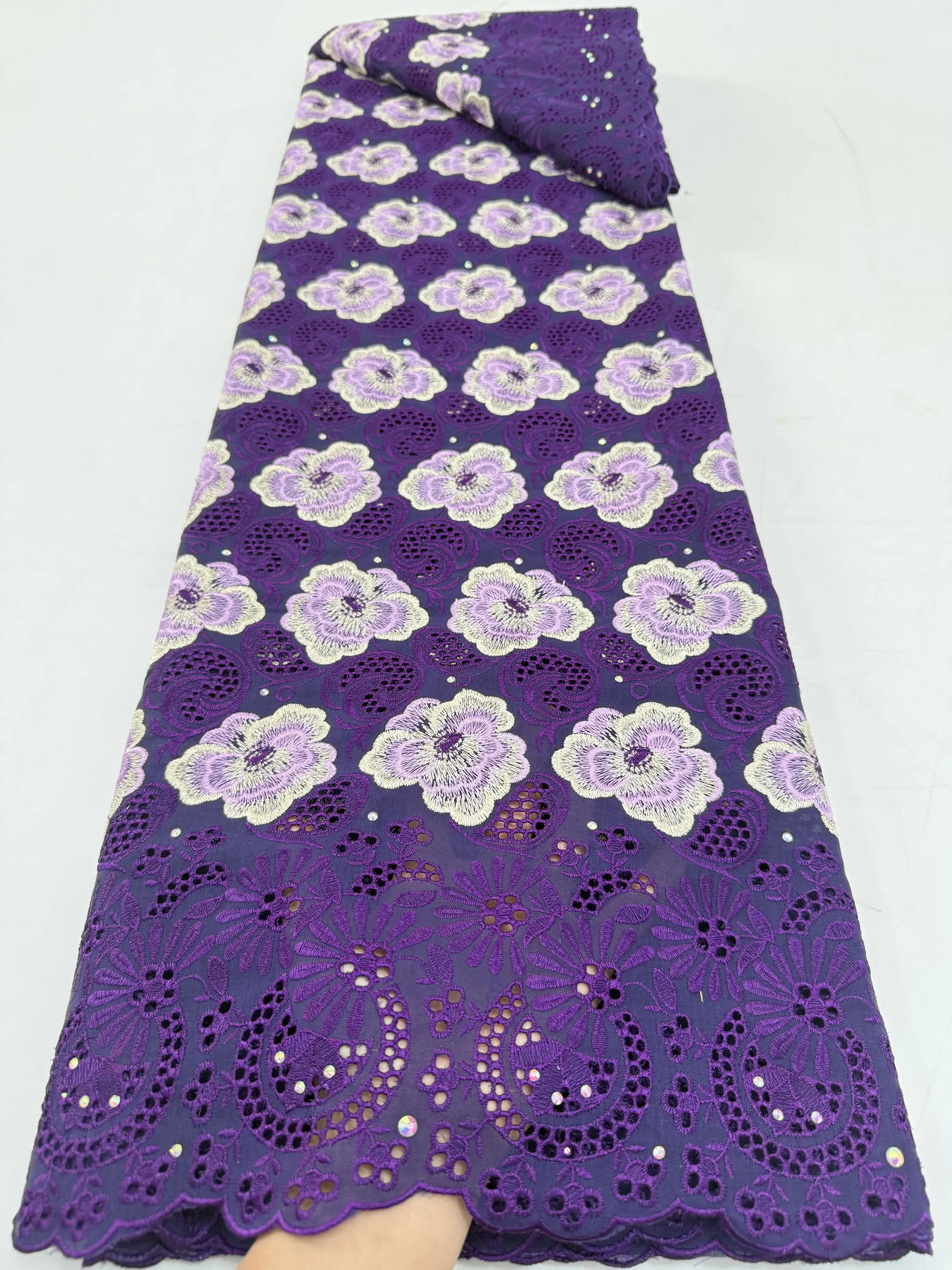 

Wholesale African Cotton Lace Fabric Embroidery Nigerian Swiss Voile Lace Fabrics Sewing For Women Wedding Party Dress 2025