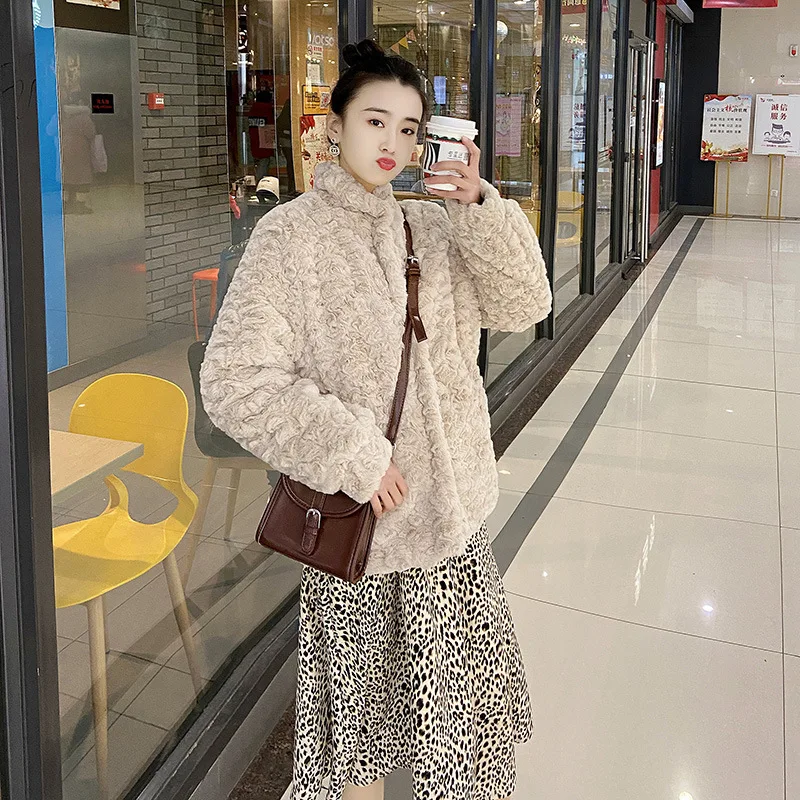 Fur Coat for Young Women 2023 New Autumn and Winter Imitation Rex Rabbit Hair Thickened and Warm Plush Lamb Hair Coat