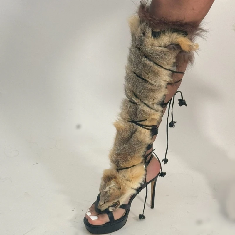 

Сексуальные сандалии-гладиаторы на каблуке с меховым декором, ботинки, черные кожаные модельные туфли на платформе и каблуке с пряжкой и ремешком на шнуровке