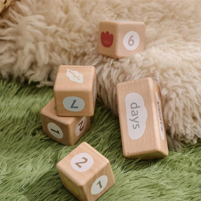 J15U دعائم صور لنمو الطفل مصنوعة يدويًا من الخشب وأسطح ناعمة محمولة