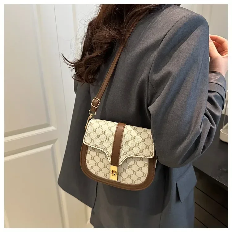 

2025 High Fashion Designer Women's Bag Adjustable Wide Strap Saddle Messenger Bag | Printed Pattern Trendy Crossbody | Versatile