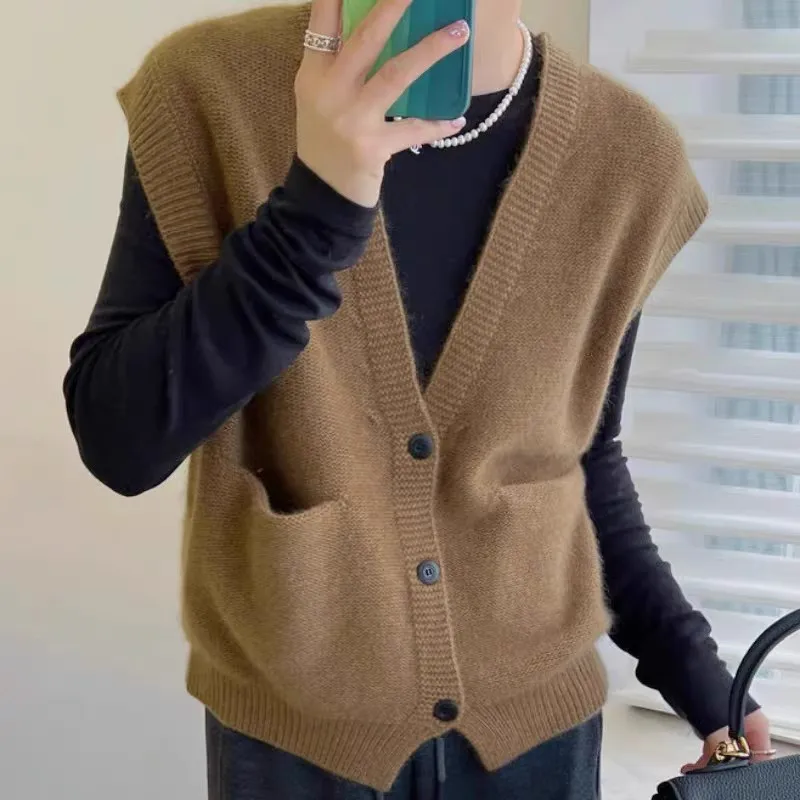 2024 Autumn and winter Cashmere Vest Women Cashmere Vest sweater knitted soft warm Women
