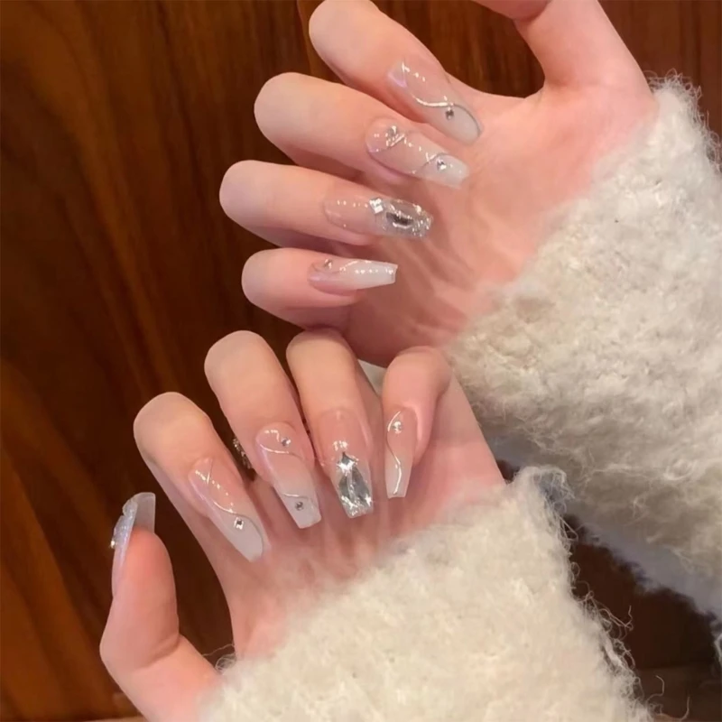 24 piezas Press On Nails diseño remolino con perlas juego uñas postizas para mujeres