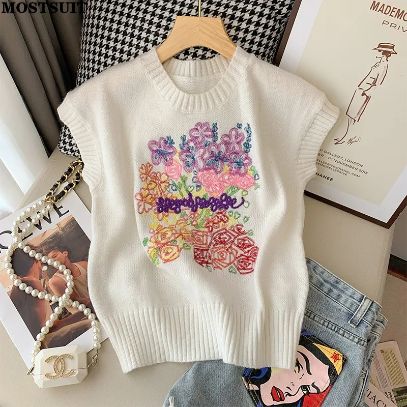 White Embroidered Sweater Vest Women Knitted Pullover Knitwear Sleeveless O-neck Vintage Elegant Fashion Chic Stylish Ladies Top