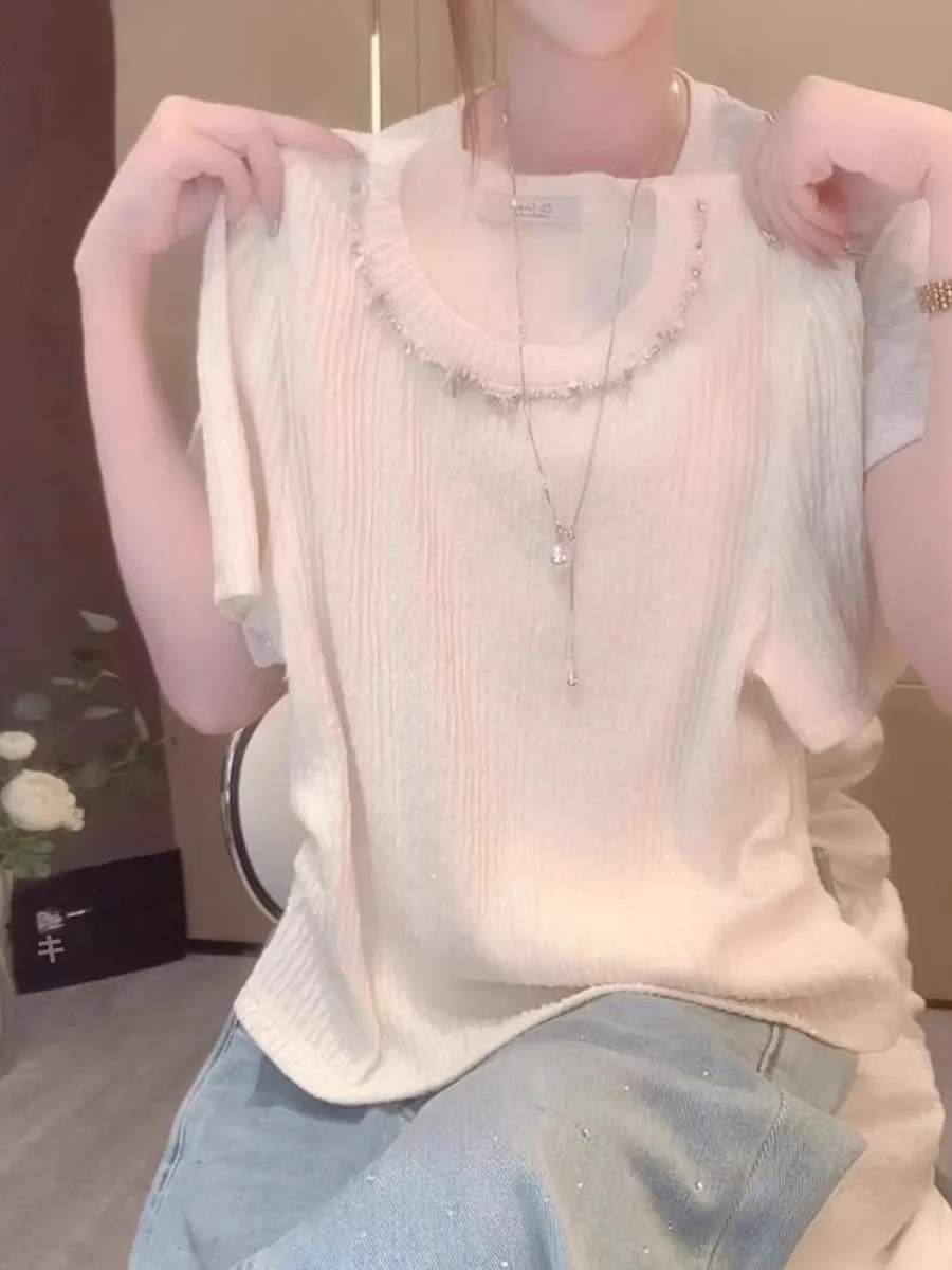 conjunto-feminino-plus-size-de-duas-pecas-camiseta-de-manga-curta-em-seda-gelada-com-diamantes-embutidos-e-plissado-modelador-nova-colecao-verao-2026