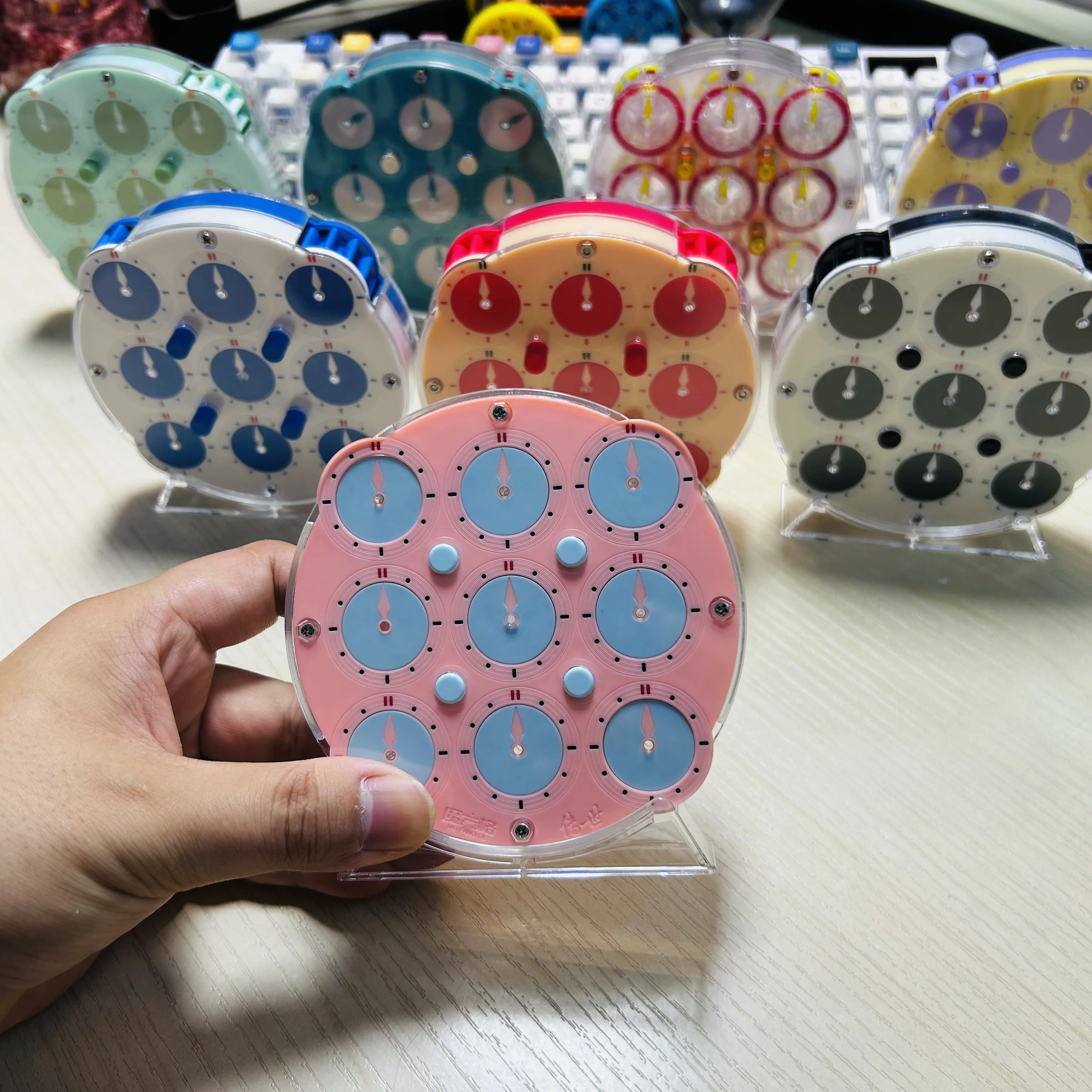 QiYi – horloge magique en édition limitée, Puzzle de vitesse, jouet éducatif, cadeau pour l'entraînement cérébral