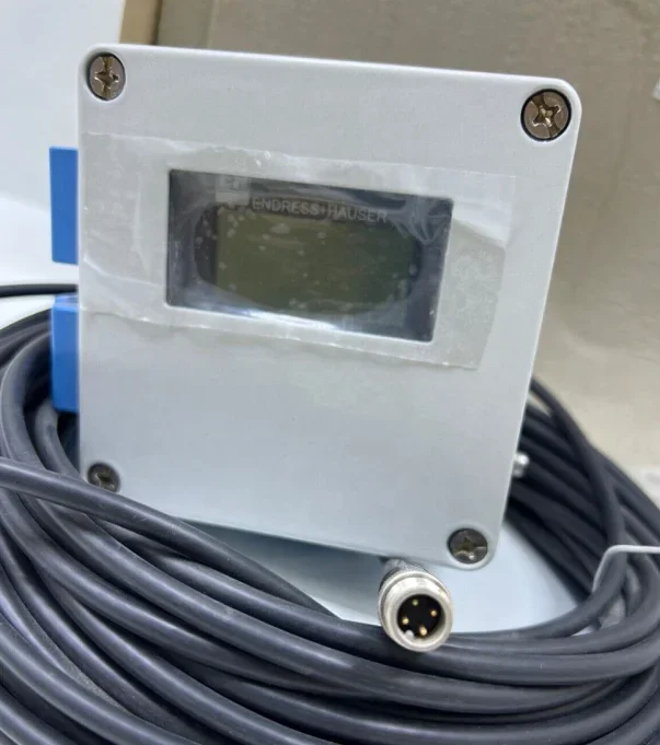 new ENDRESS + HAUSER FHX40-A1B FHX40-31B DISPLAY FHX40 REMOTE DISPLAY PLUS LOCAL OPERATION,PIPE 1