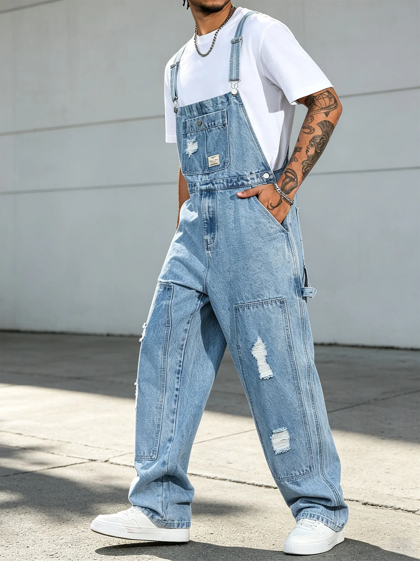 Pantalones de mezclilla rasgados y desgastados de color azul claro para hombre, mono de trabajo vintage de pierna ancha, pantalones de estilo urbano.