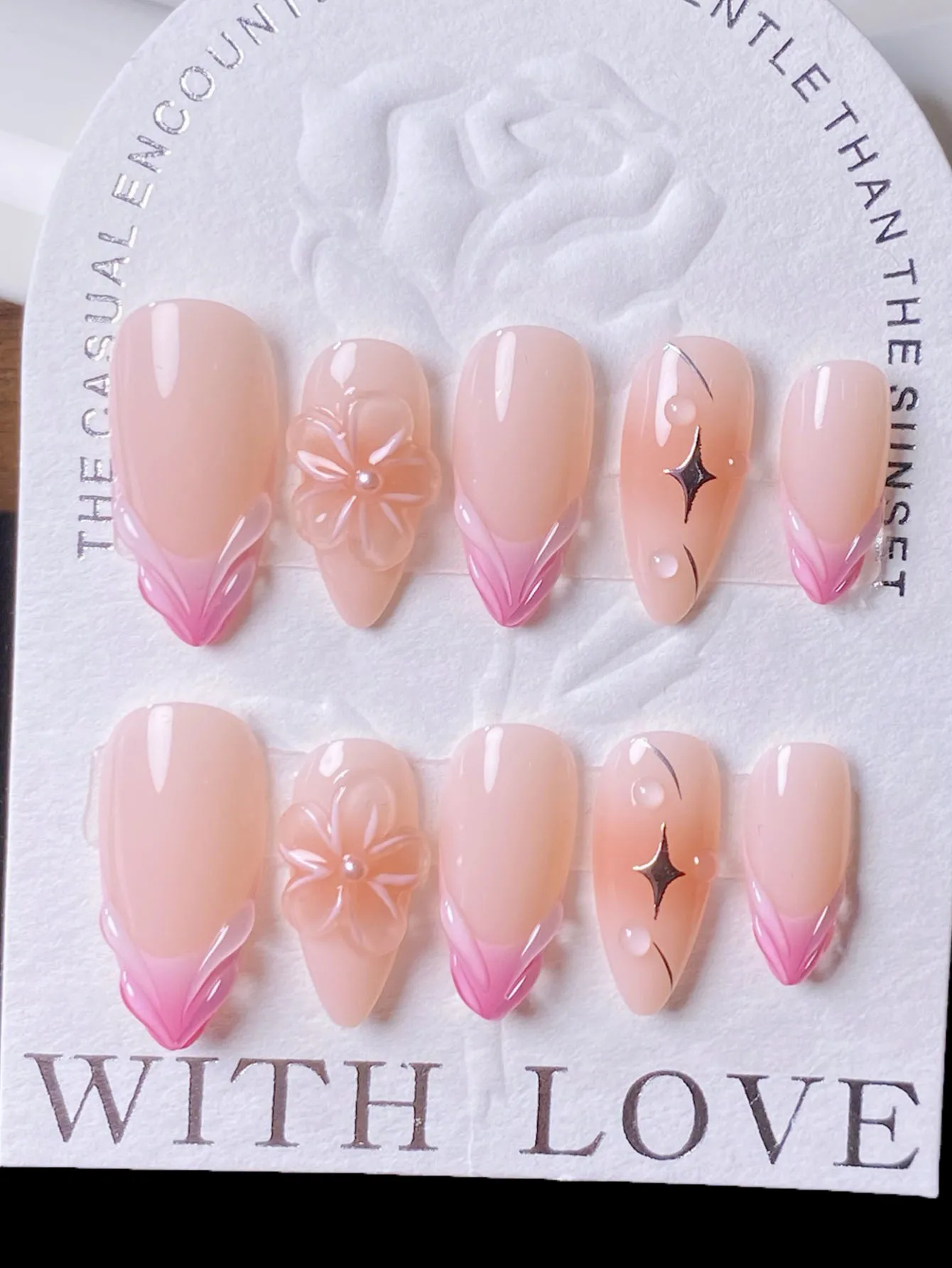 

10 pieces of pure handmade almond-shaped nail white powder gradient French manicure with 3D hand-sculpted flower, water ripple l