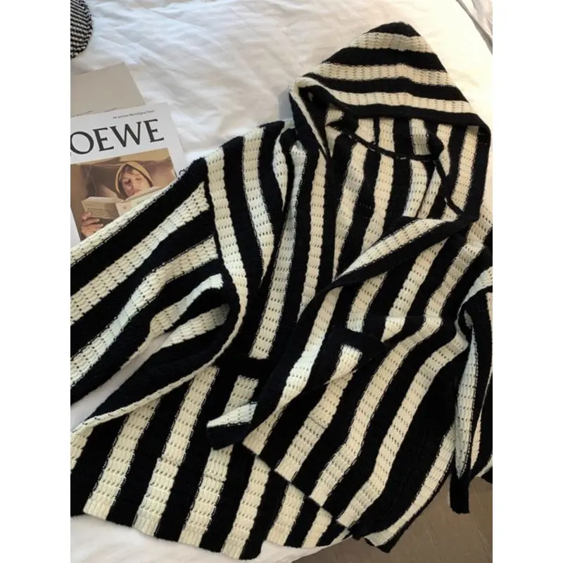 Women's Clothing Korean Striped Hooded Knitted Coats 2023 Autumn Winter Casual Fashionable Female Long Sleeve Sweaters Cardigan