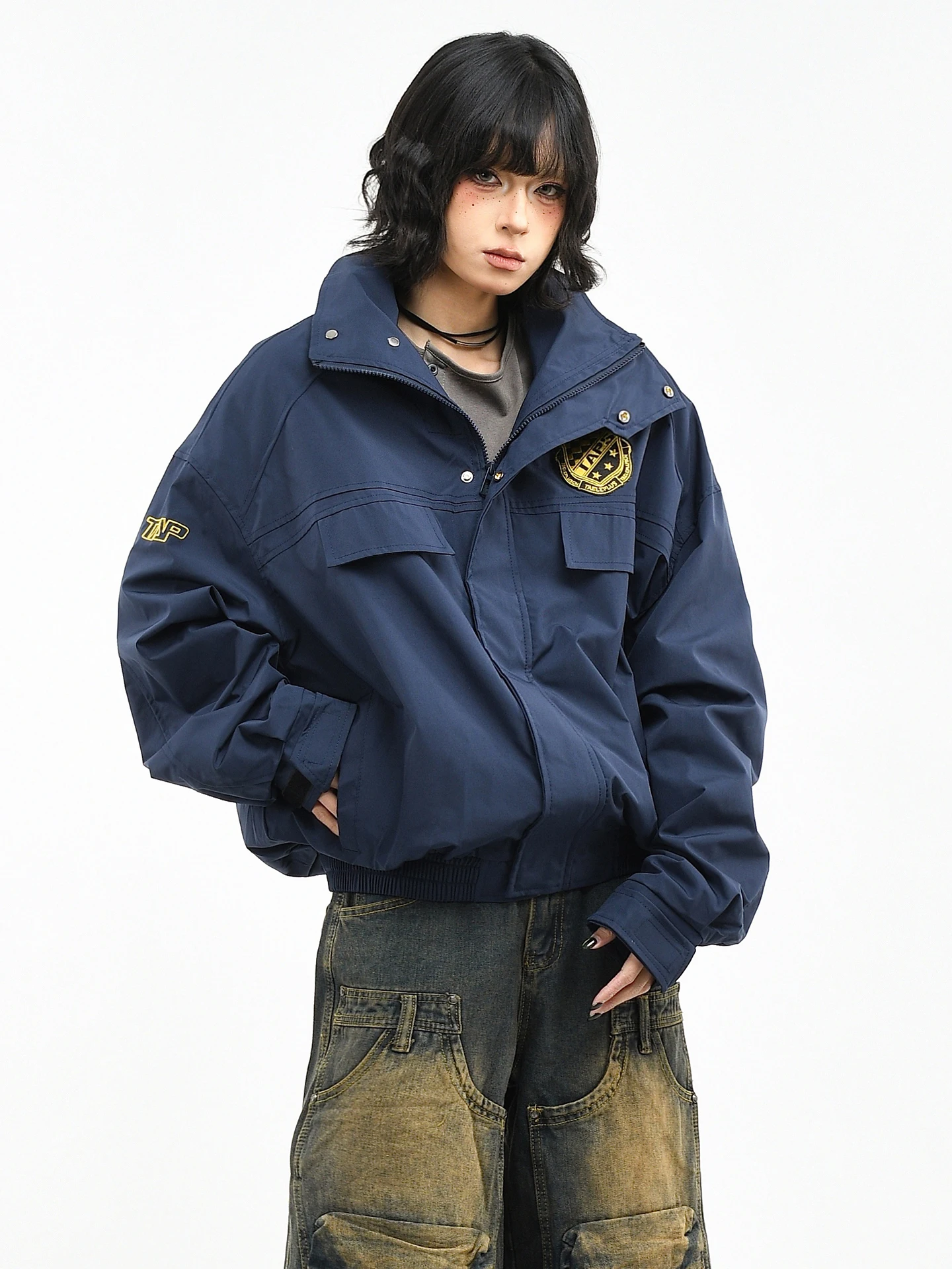 

OV Original American Retro Embroidered Workwear Jaet Loose Casual Sle for Men And Women Spring Faion Outerwear