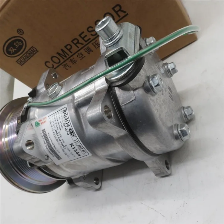 WG1500139016 HOWO A/C compressor