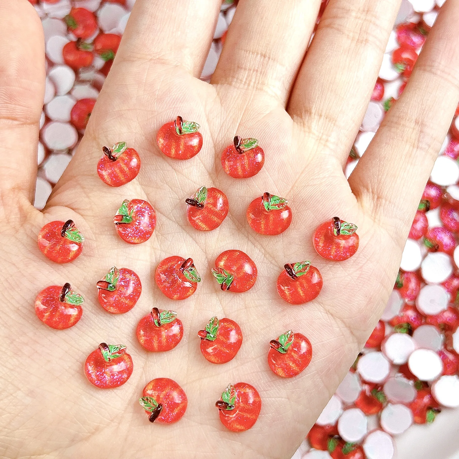 30 pièces 3D simulé pomme rouge résine Nail Art décorations Adorable créatif fin mousseux pomme ongles breloques pour bricolage épingle à cheveux ongles