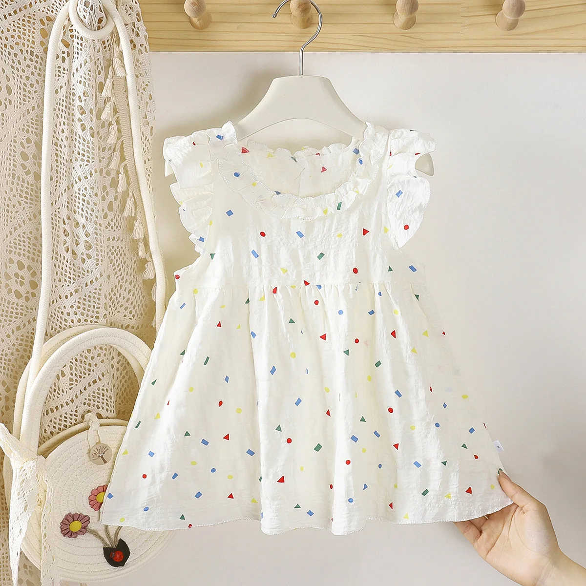 Summer New Simple and Fashionable Girls New Dress Cloud Cotton Small Fly Sleeves Sweet Skirt Floral Skirt