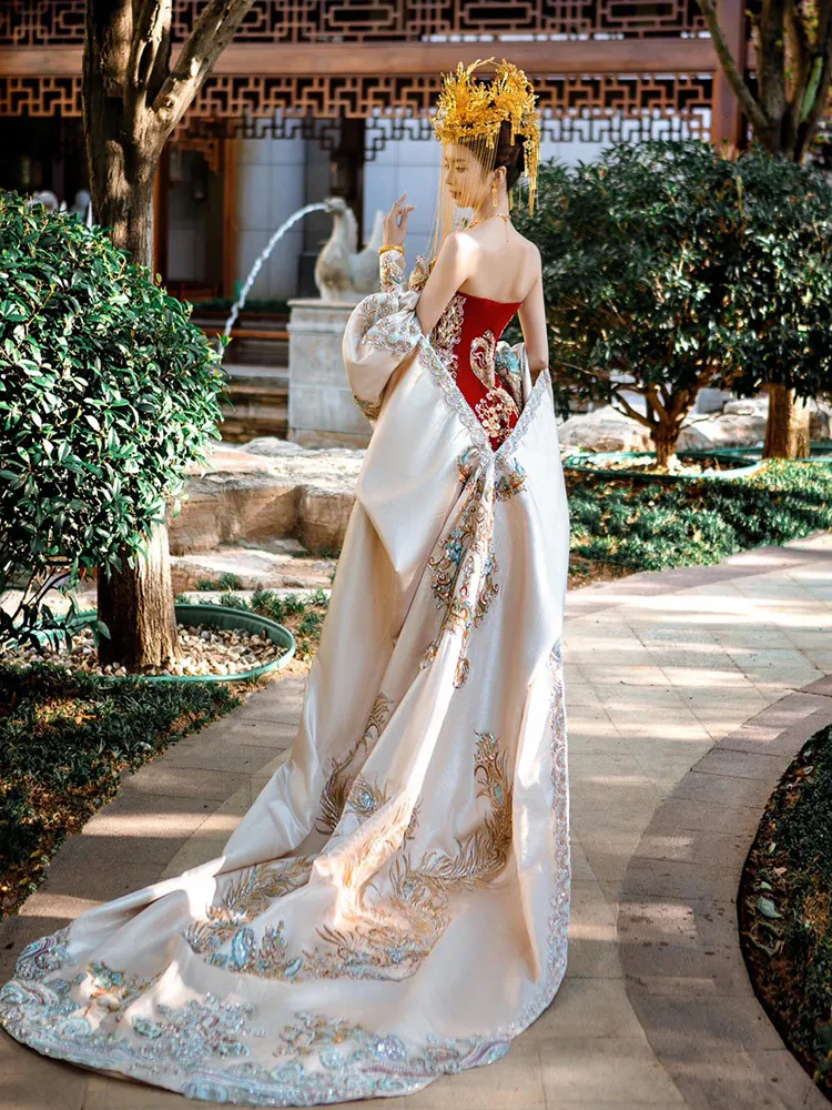 Chinese Traditional Wedding Dress XiuheWedding Dress With Train Toast Shawl Outgoing Ceremony Chinese Style Bridal Dress