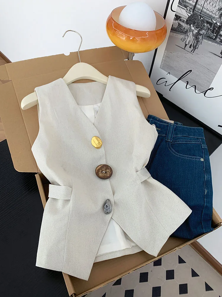 

Elegant Slim Fit Vest Top Women's Sleeveless V-Neck Summer Fashion High Waist Straight Cut Casual Knitwear And Pear Bod...