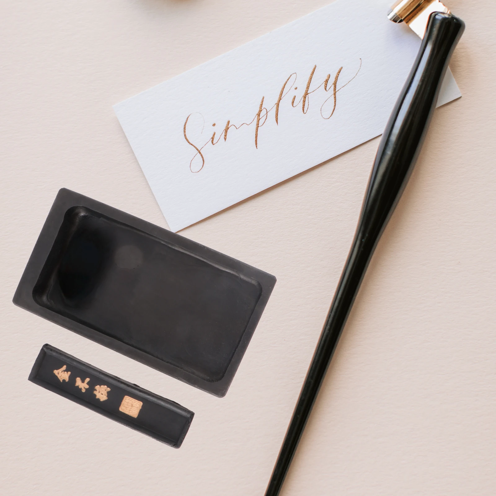 

2pcs 5 Inch Natural Inkstone Chinese Traditional Calligraphy Stone For Painting Grinds Ink Smoothly Luowen Rock Surface Inkstone