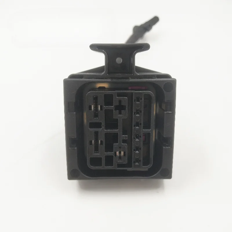 

Для Audi Volkswagen New Santana New Jetta 506Fan Plug 1 шт.