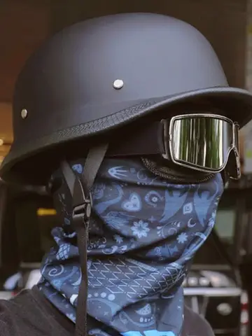 Casco da soldato Retro Half-Helm Scoop-Type Moto All-Season Unisex Bike Cruiser Casco da scooter elettrico stile tedesco della Seconda Guerra Mondiale