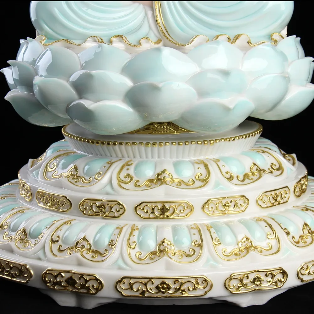 The general trend is to offer to the Bodhisattva, and the white marble Guanyin ornament is offered at home.