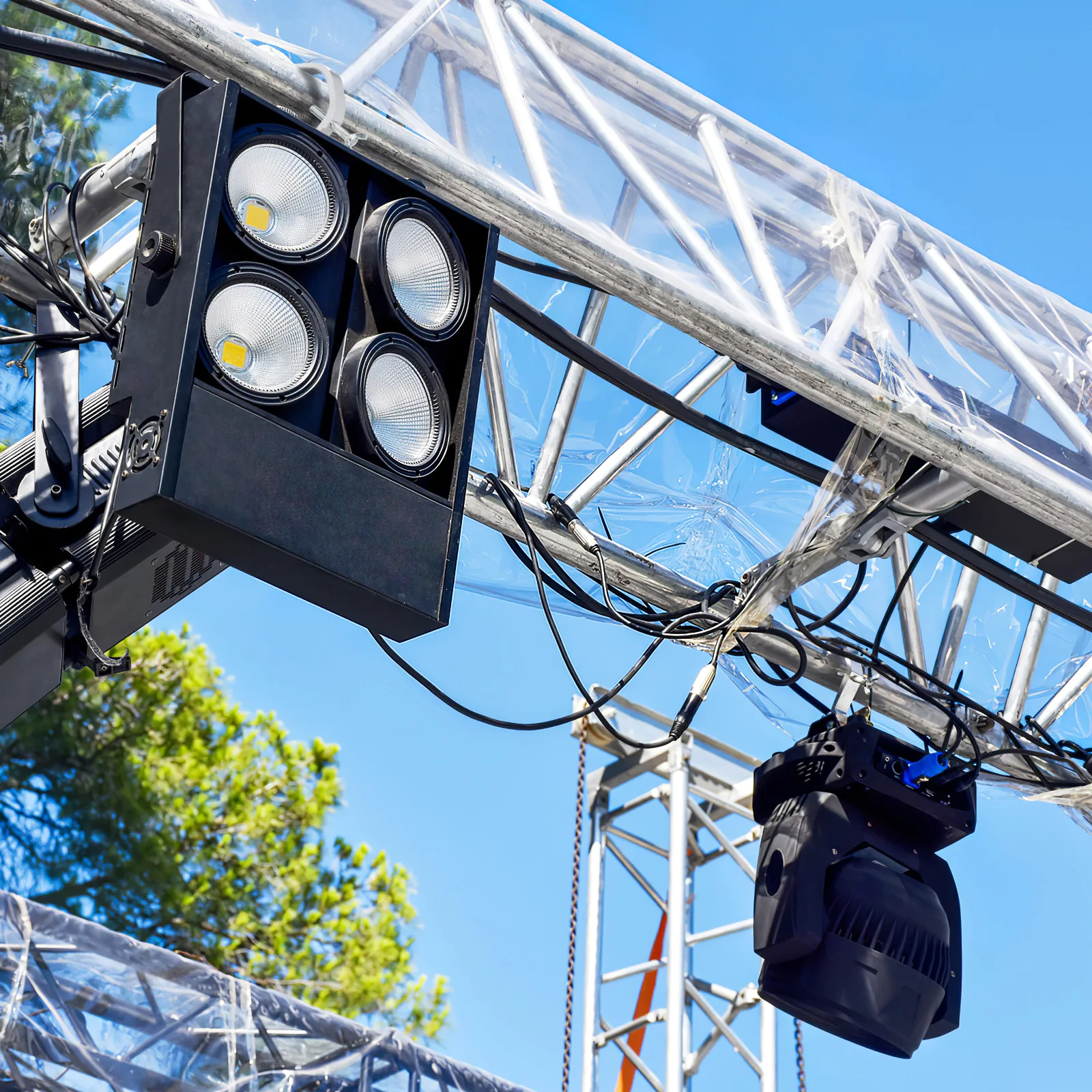 

6pcs Stage Light Hooks Premium Aluminum Clamps Adjustable Secure Truss Mounting Fixtures Non-Slip Ridges Heavy Duty Lamp