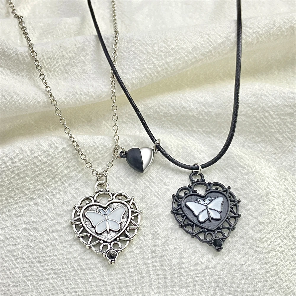 2pcs Magnetic Attraction Heart Pendant Necklace for Couples Oil Drip Butterfly Personality Choker Necklace Jewelry Accessories