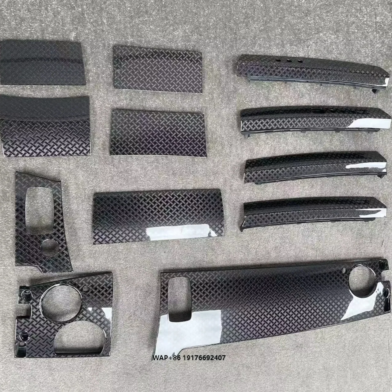 New Arrival Carbon Fiber OEM Style Car Auto Parts Car Interior Kit for Wraith
