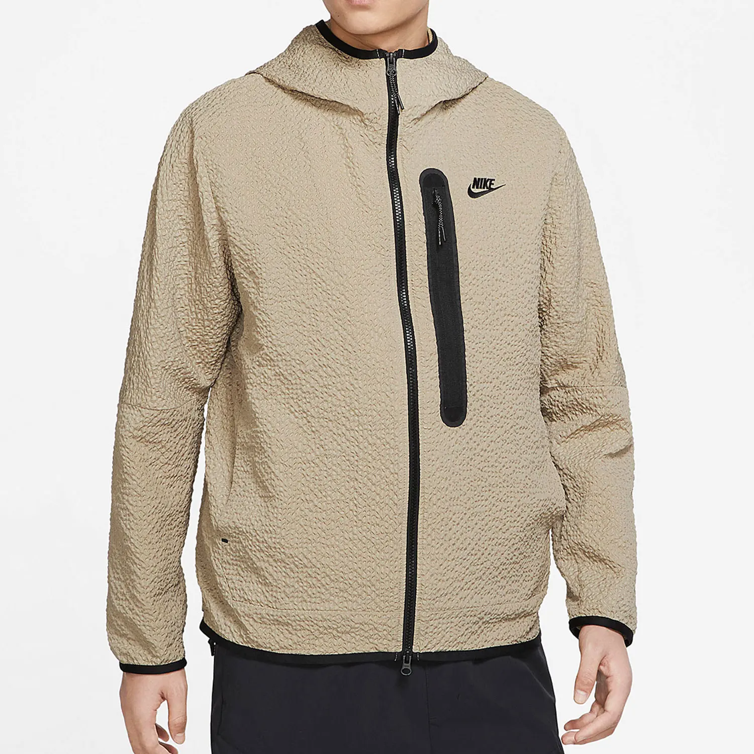 

Оригинальная мужская спортивная и повседневная свободная куртка с капюшоном Nike NSW TECH DQ4323-247